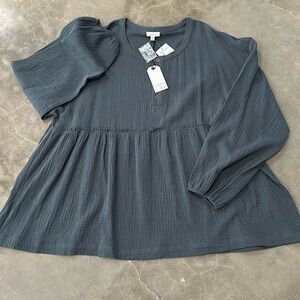 Plus size pleated tunic